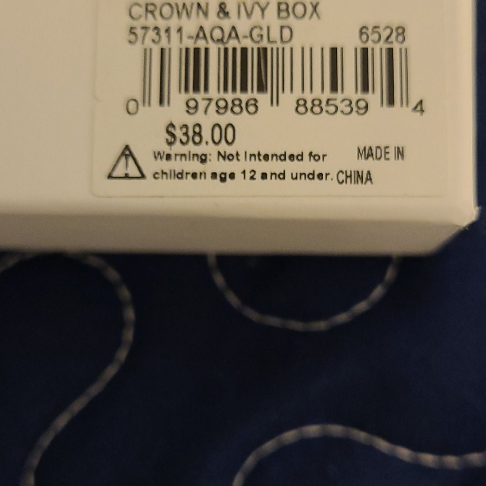 NIB Crown & ivy Gold Beach Necklace - Picture 4 of 5